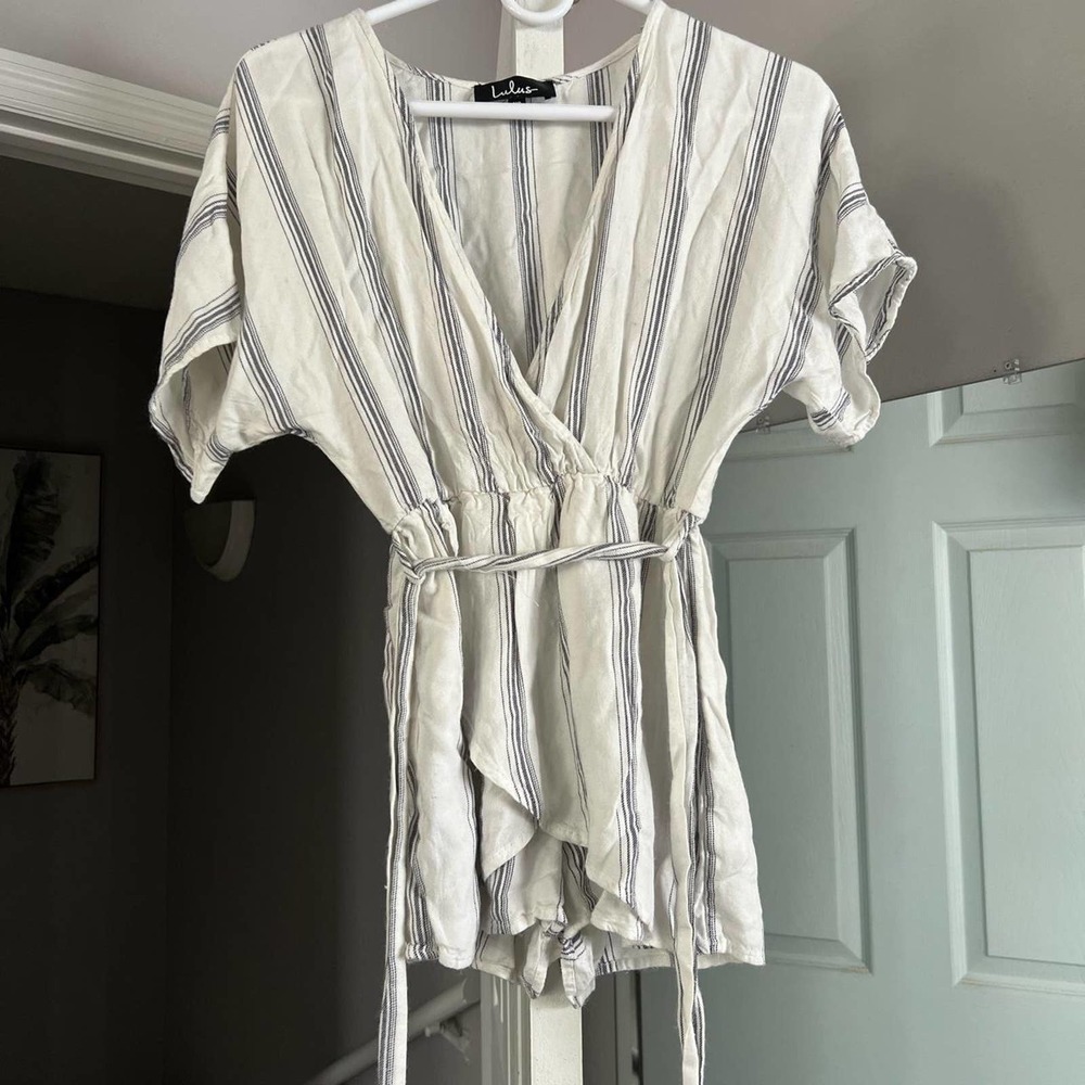 Blue & white lulus romper